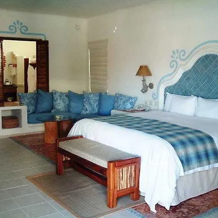 Desire Riviera Maya Pearl Resort